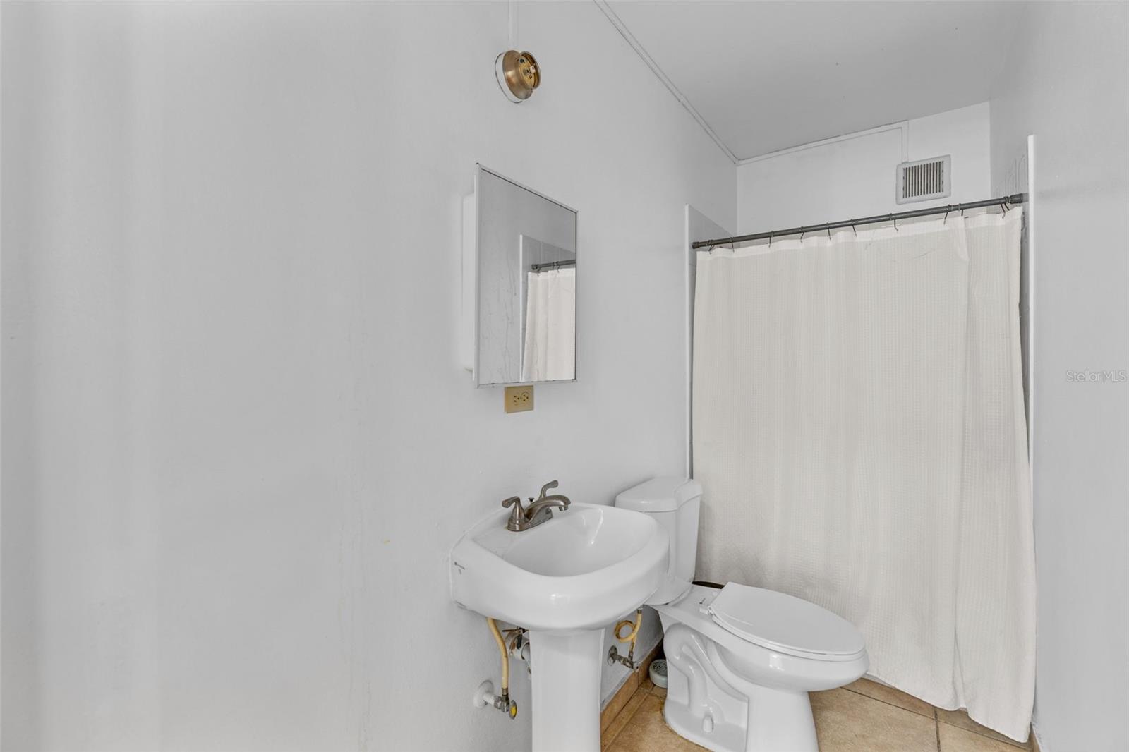 BARRIO PUEBLO - Commercial Sale