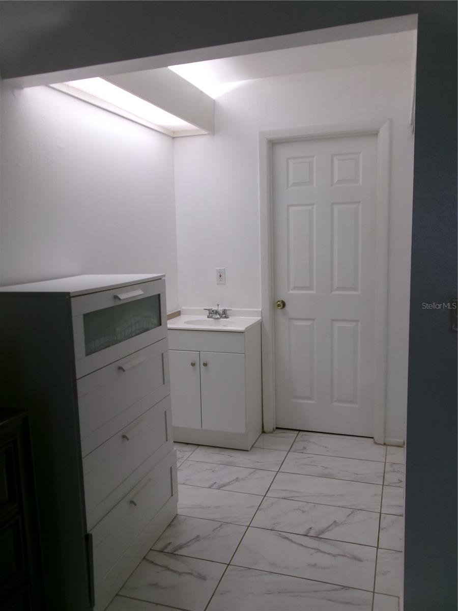FOUNTAINS CONDO - Residential