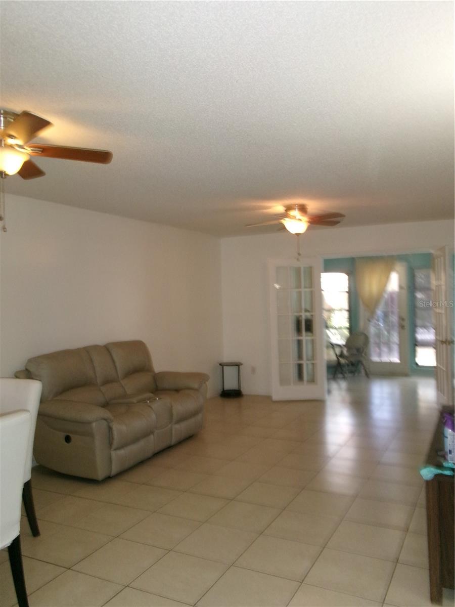 FOUNTAINS CONDO - Residential