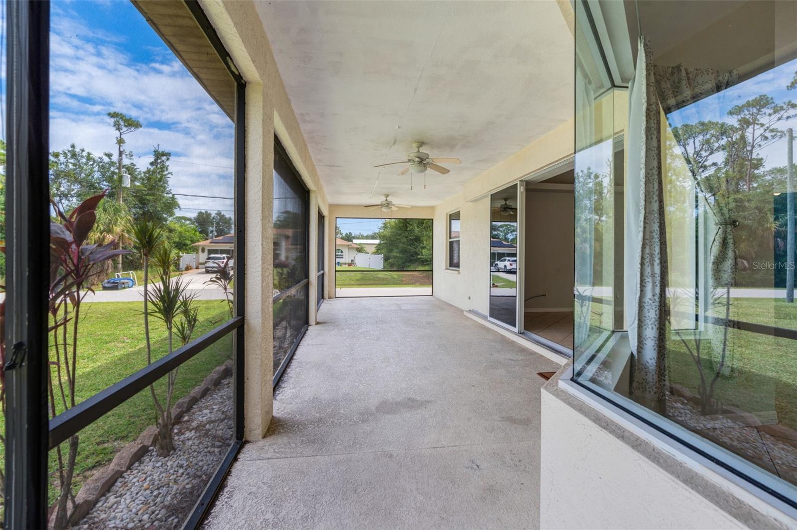 1572 - PORT CHARLOTTE SUB 25 - Residential