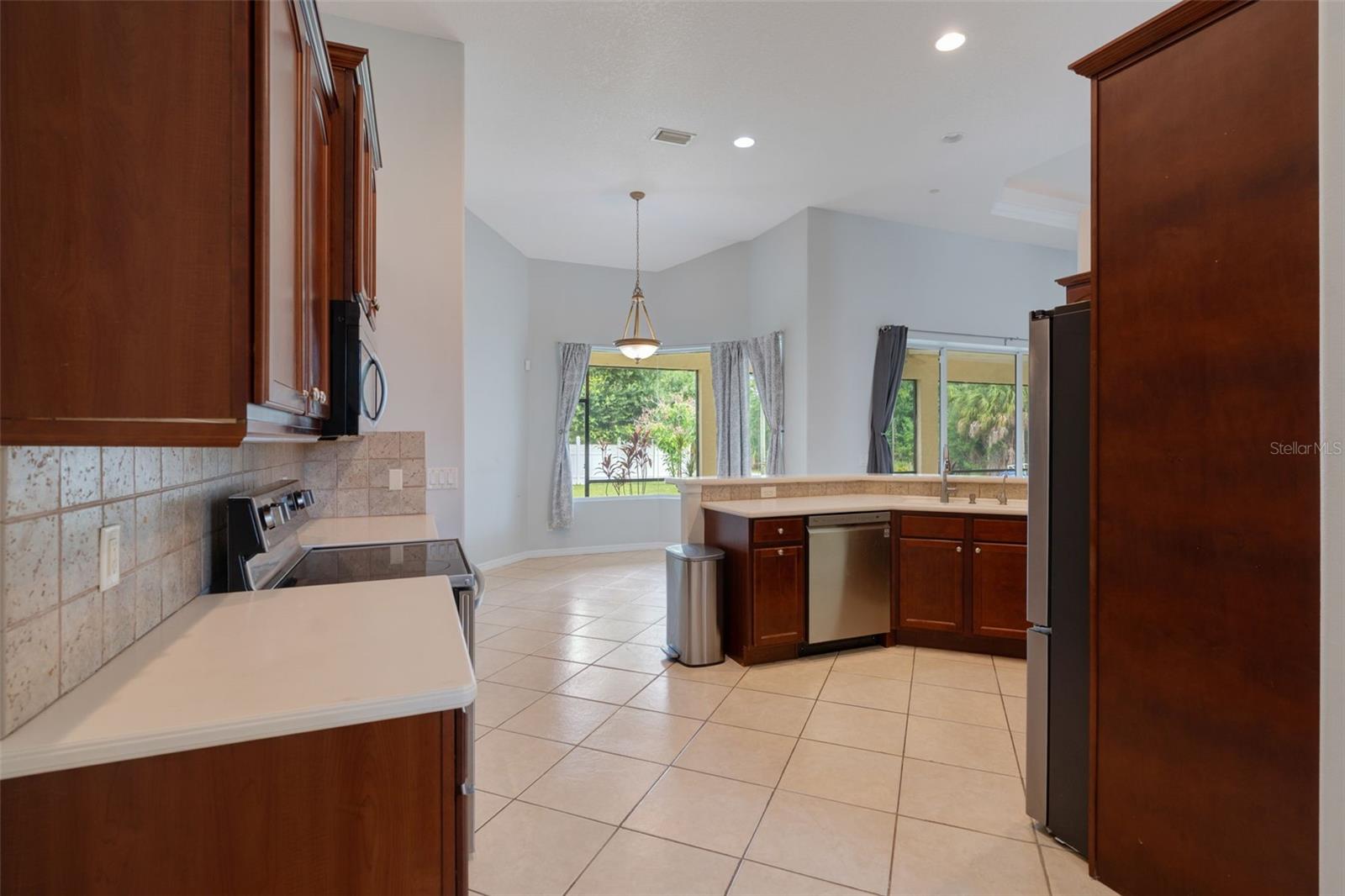 1572 - PORT CHARLOTTE SUB 25 - Residential