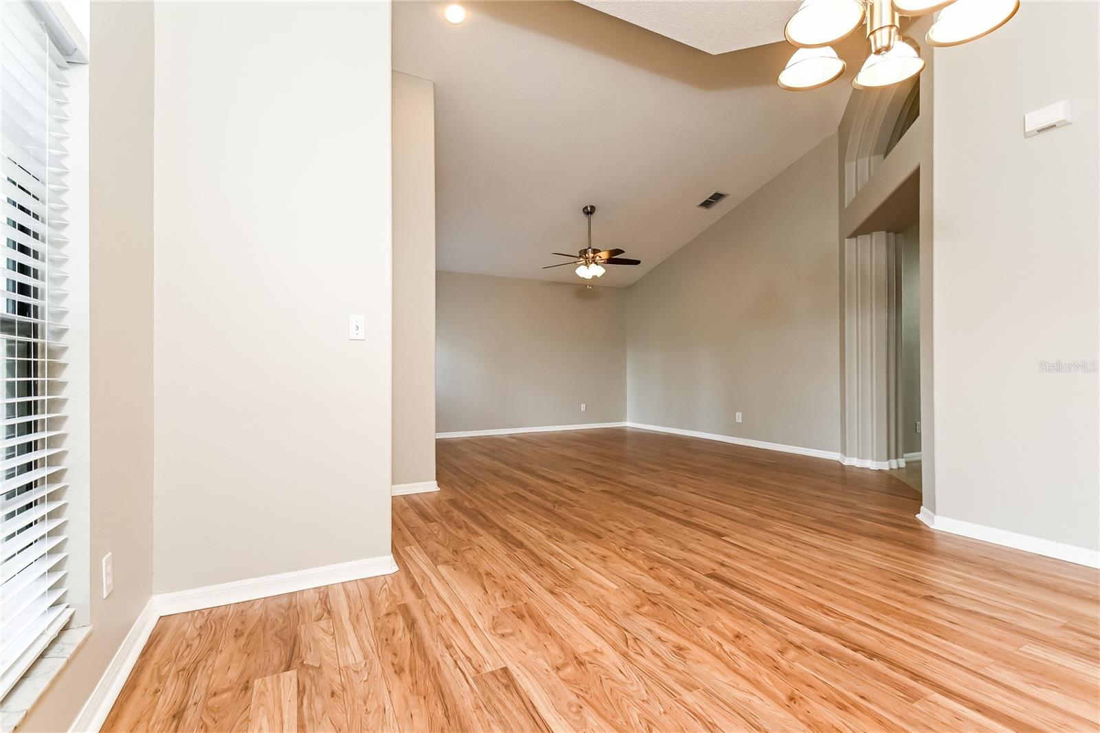 BRENTWOOD HILLS TRACT B UNIT 2 - Residential