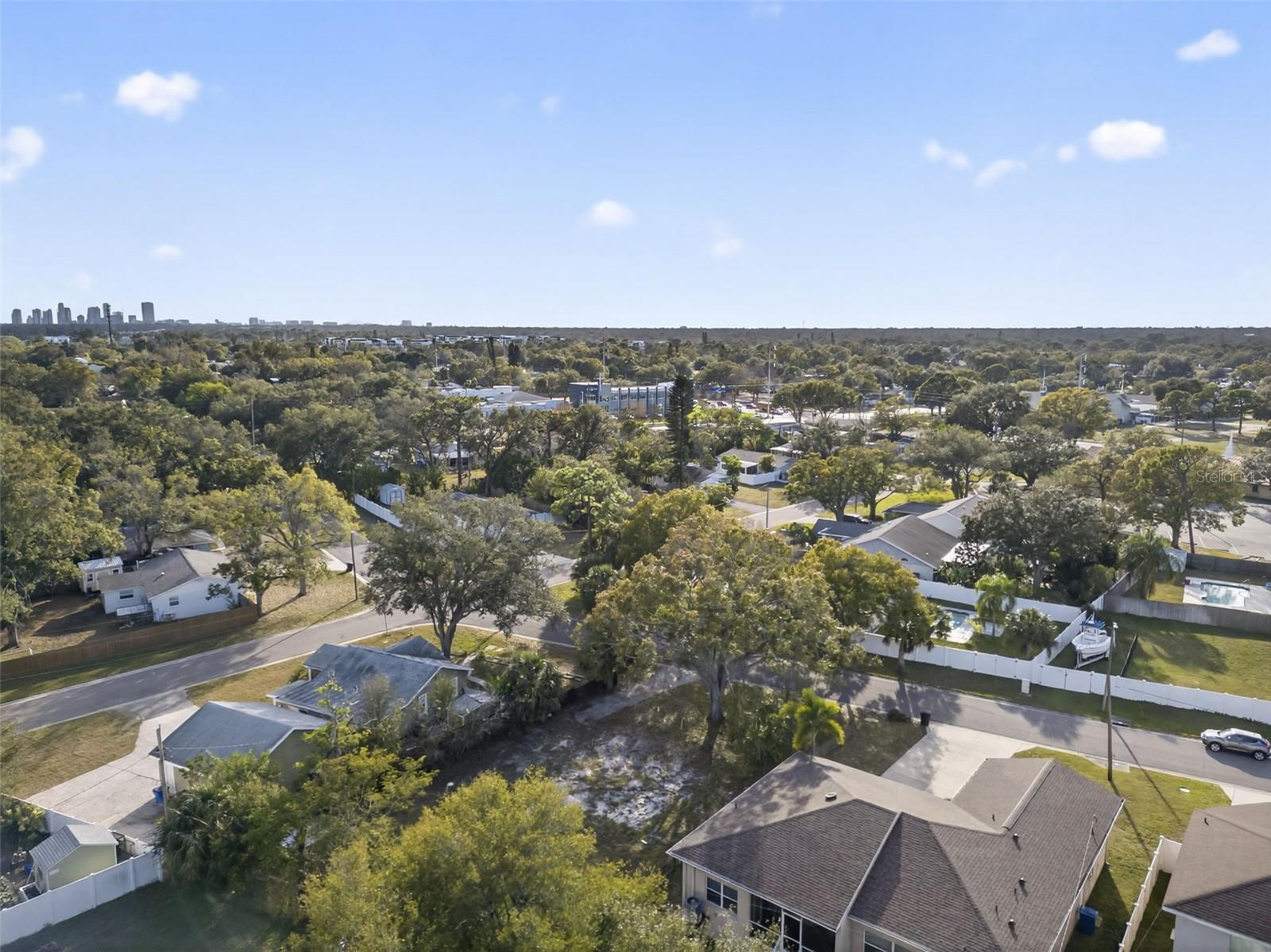 FLORIDA RIVIERA 2 - Land