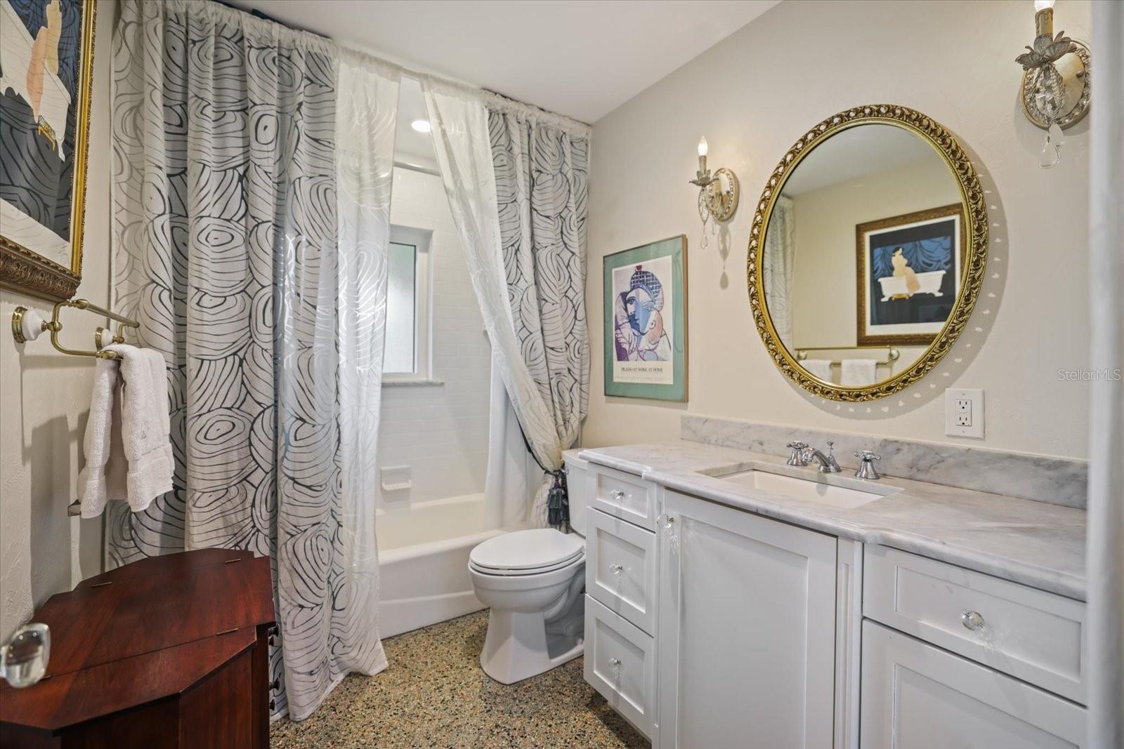 BAY VIEW ACRES - Residential
