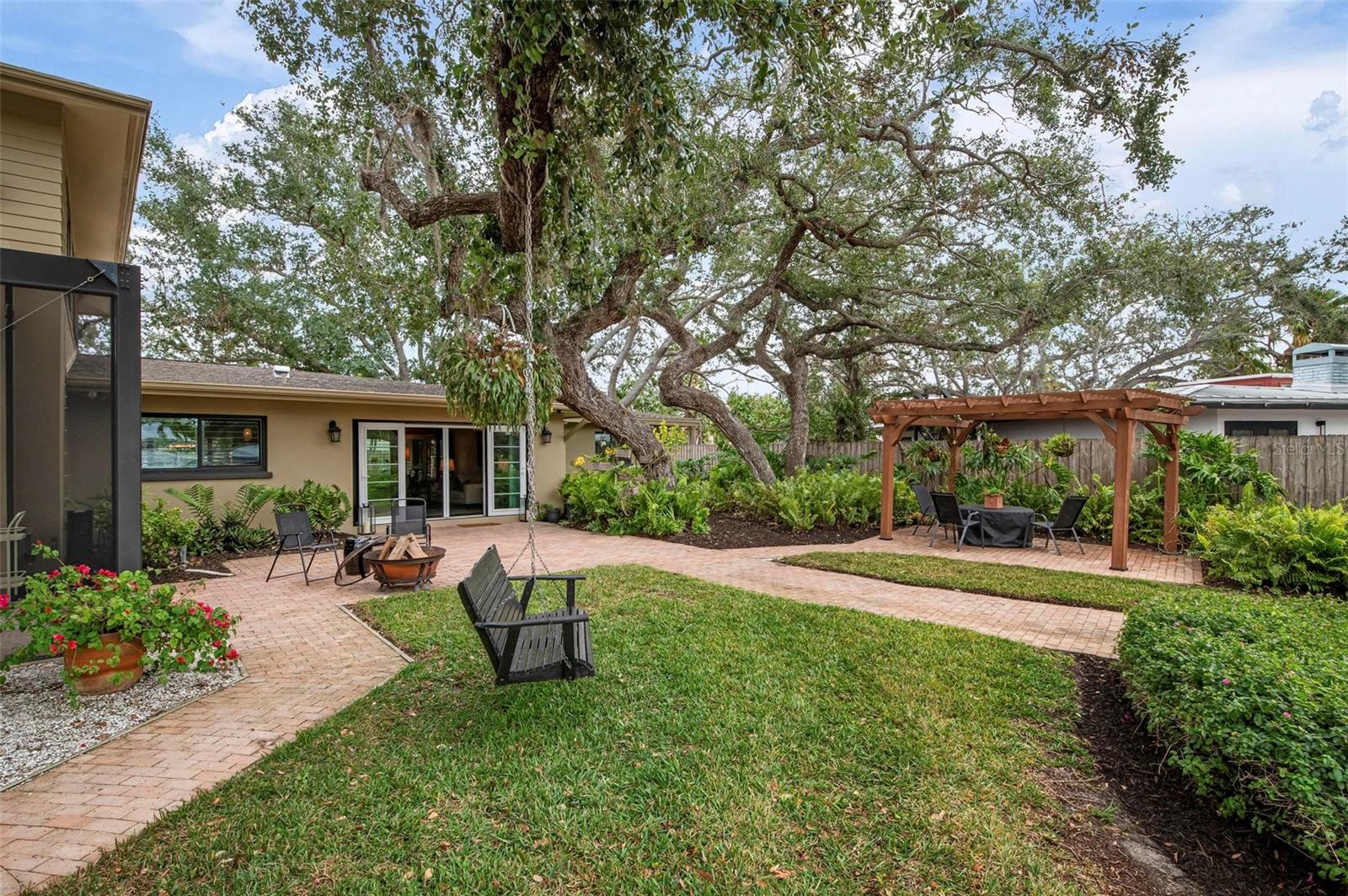 BAY VIEW ACRES - Residential