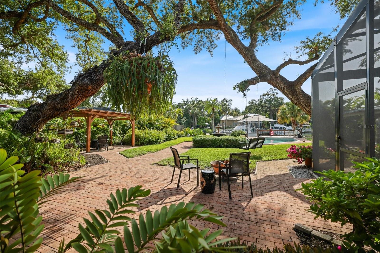 BAY VIEW ACRES - Residential