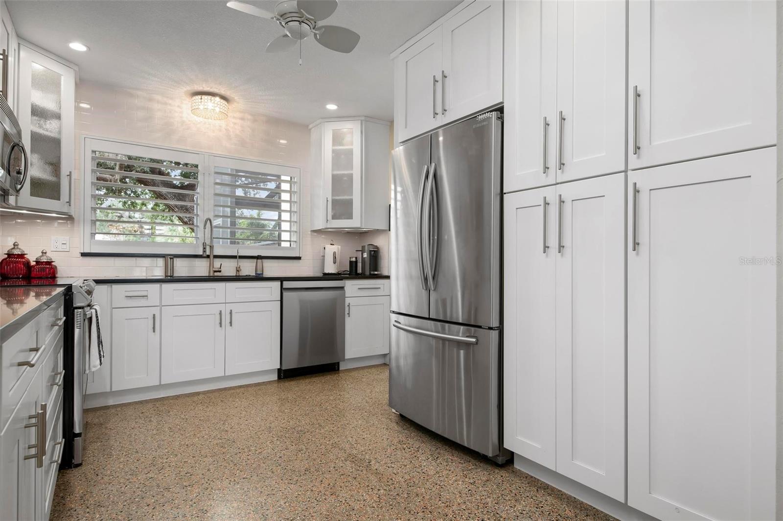 BAY VIEW ACRES - Residential