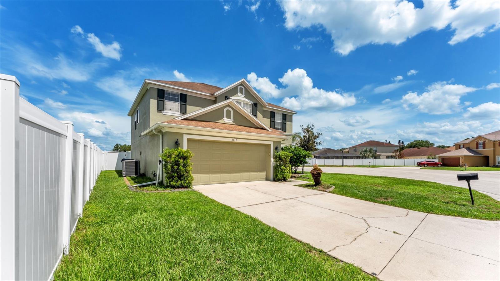 PARK RIDGE AT SUNDANCE - Residential