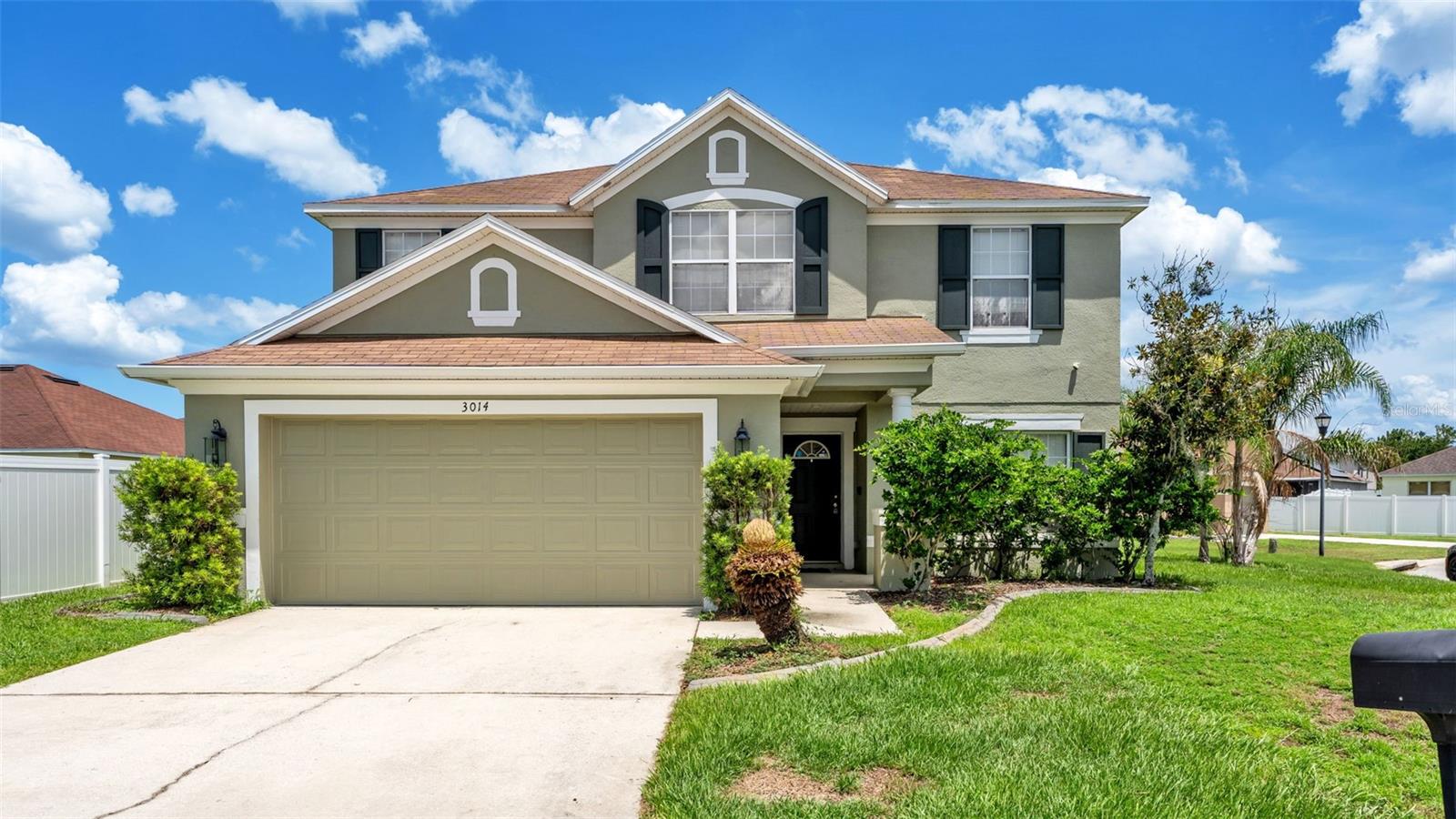 Welcome to this spacious 3-bedroom, 2.5-bath home nestled on a cul-de-sac in the desirable Park Ridge at Sundance community. Seller is offering a $10,000 credit toward flooring and upgrades, giving you the opportunity to personalize the home to your style. As you step inside, you'll appreciate the functional floor plan featuring two separate living areas on the first floor, providing plenty of space for entertaining, relaxing, or creating a formal living room and family room. The kitchen offers ample cabinetry, generous counter space, and a dining area overlooking the main living space, while a convenient half bath completes the first floor. Upstairs, the oversized primary suite serves as a private retreat with a spacious walk-in closet and an ensuite bathroom featuring dual vanities, a soaking tub, and a separate walk-in shower. Two additional bedrooms are located on the opposite side of the home and share a full guest bathroom. A versatile loft/flex space offers the perfect spot for a home office, playroom, media room, or additional lounge area. Step outside to the oversized fenced backyard with plenty of room for pets, play, or future outdoor entertaining. Conveniently located near shopping, dining, schools, and major roadways, this home offers space, value, and the opportunity to make it your own.