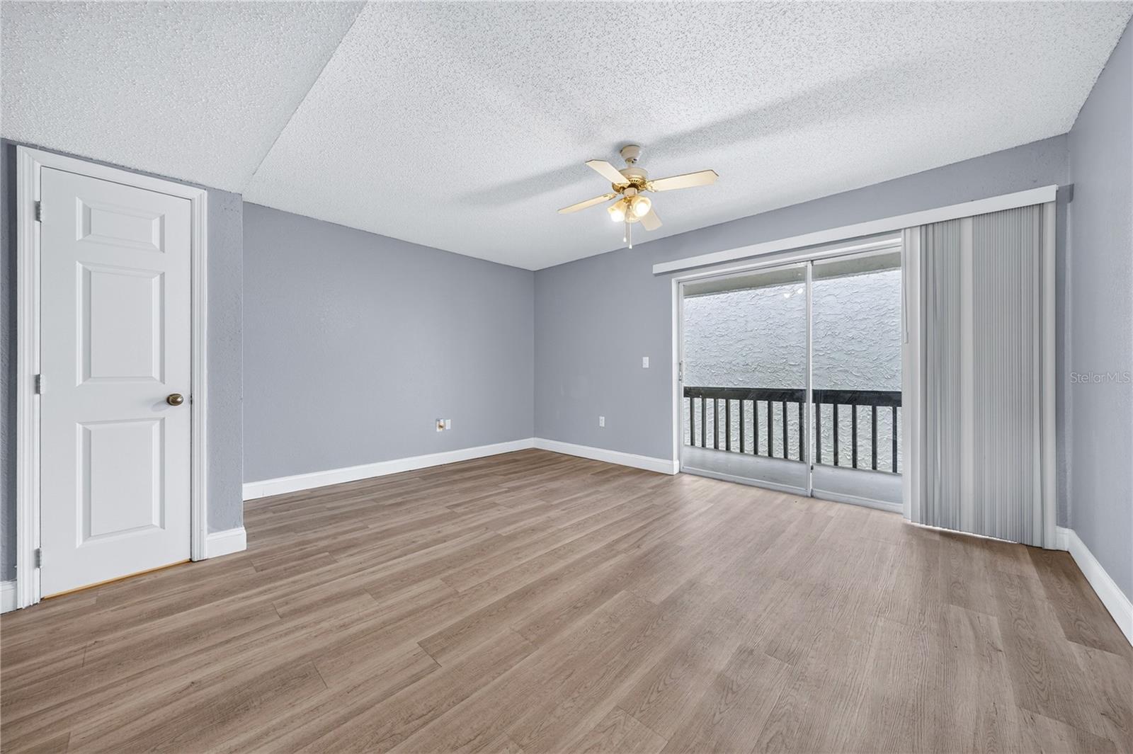 AVALON CONDO - Residential