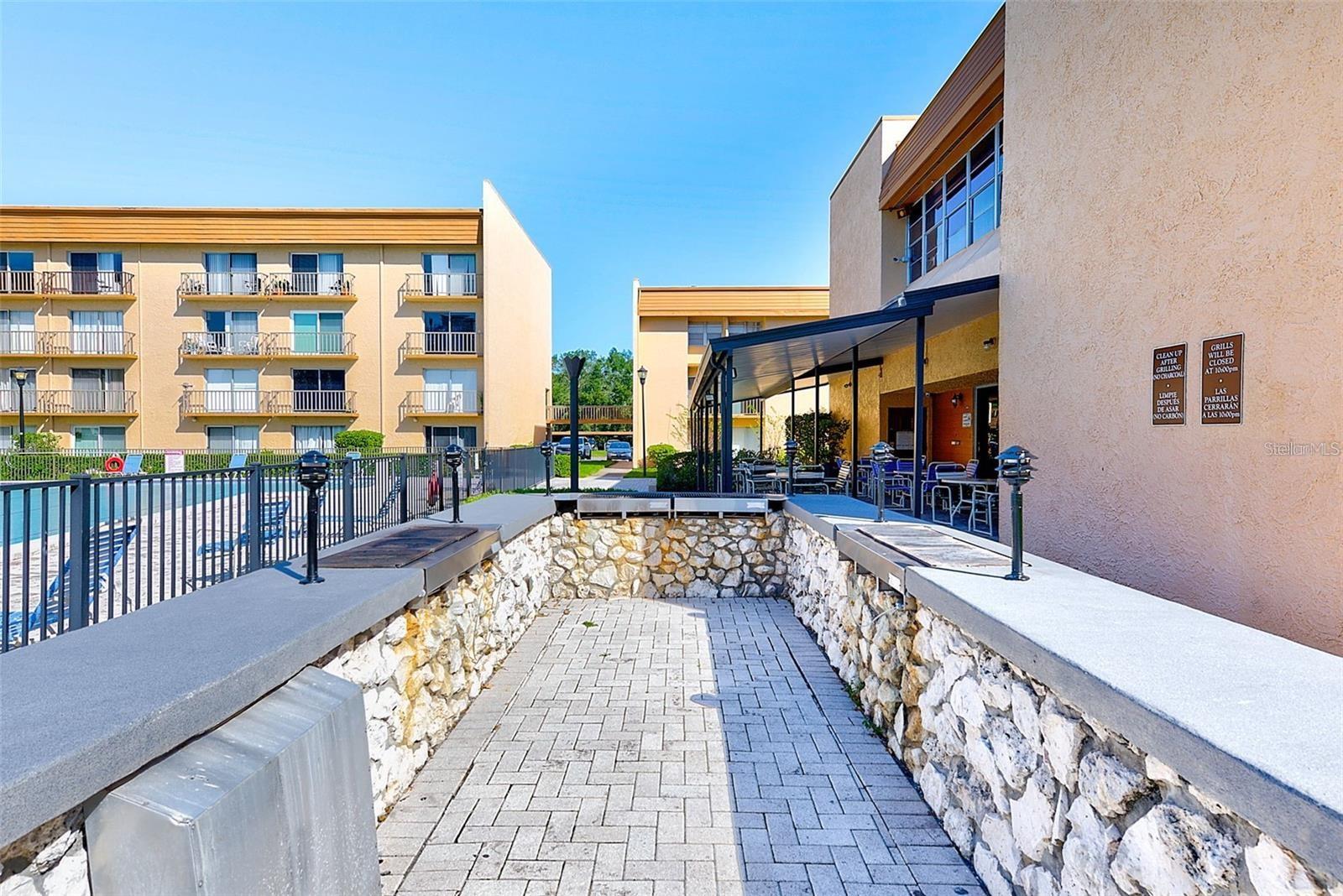 THE TAMPA RACQUET CLUB A CONDO - Residential