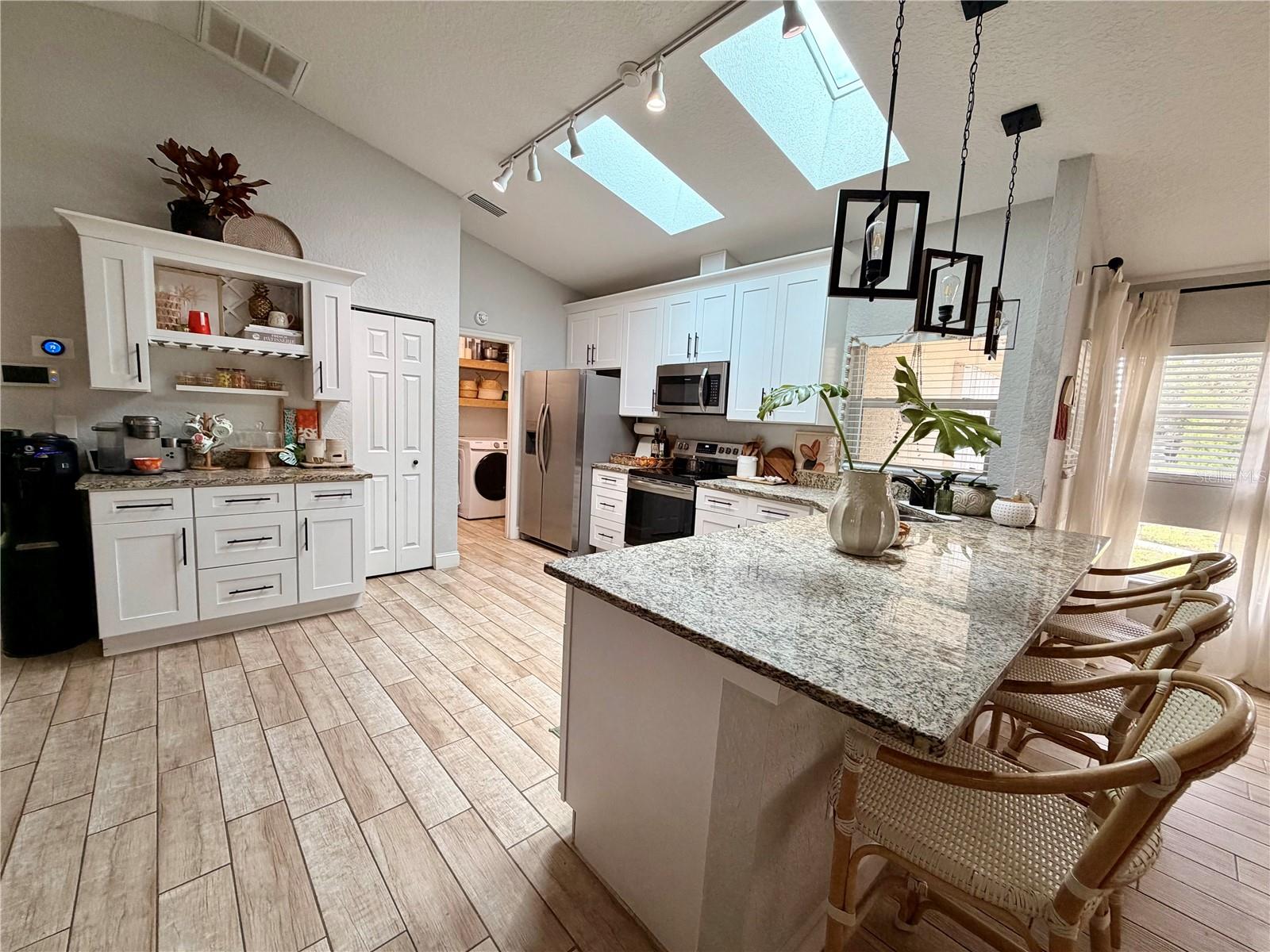 SPRING HILL - Residential
