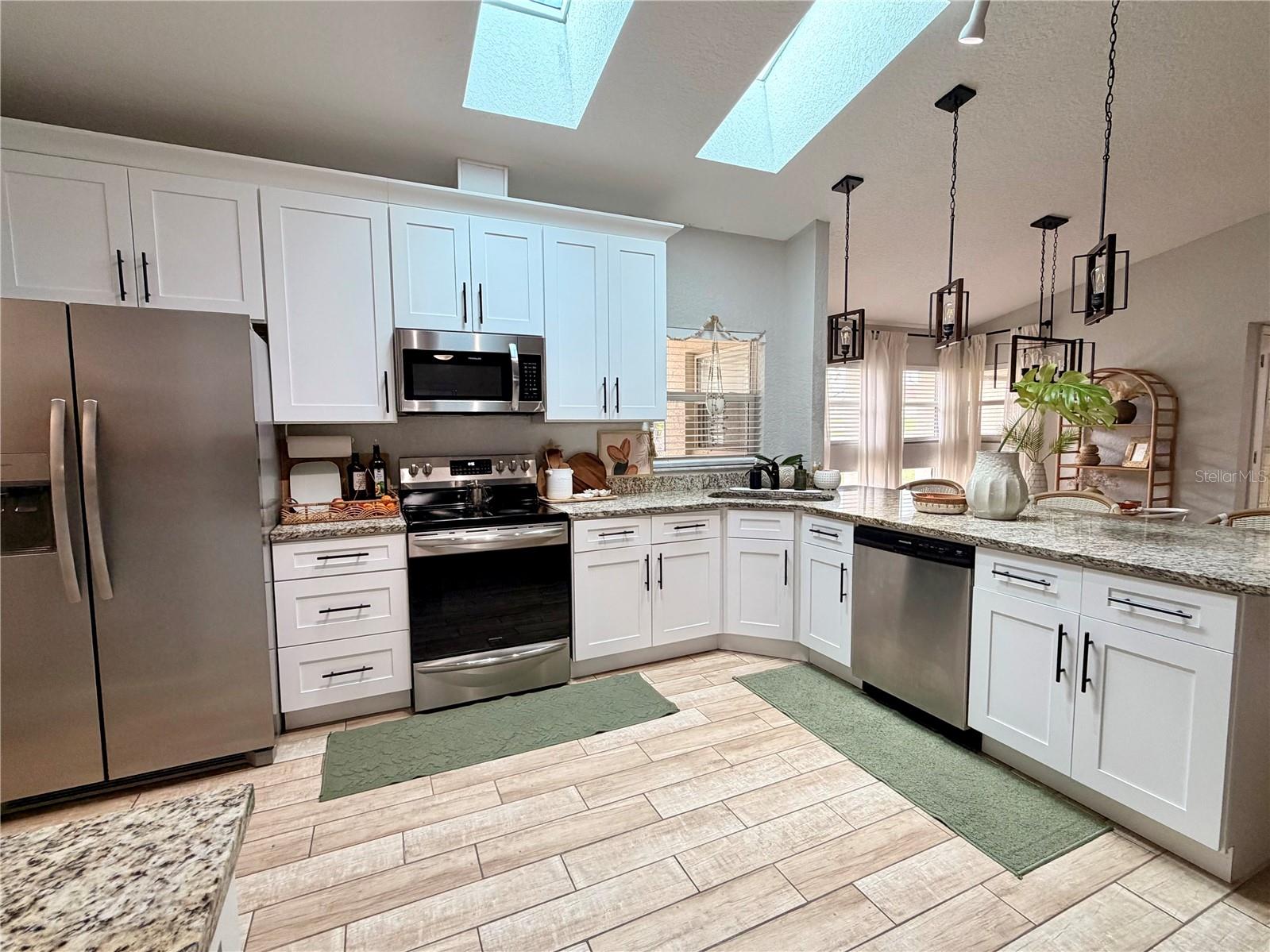 SPRING HILL - Residential