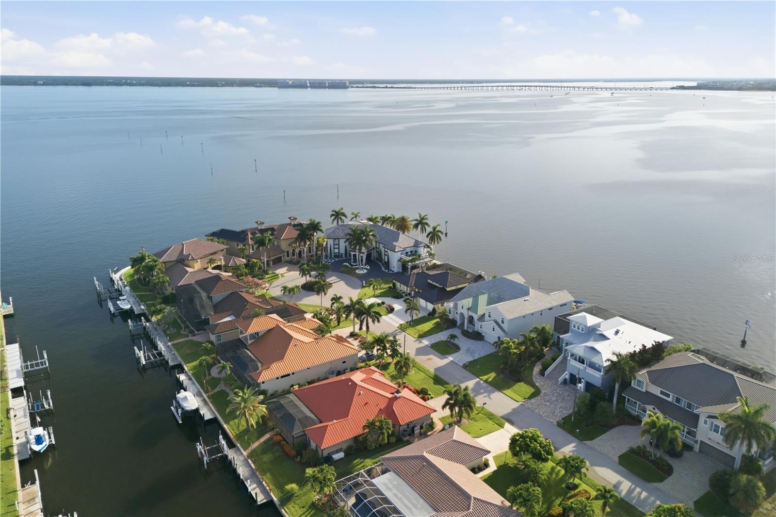 PUNTA GORDA ISLES SEC 04 - Residential