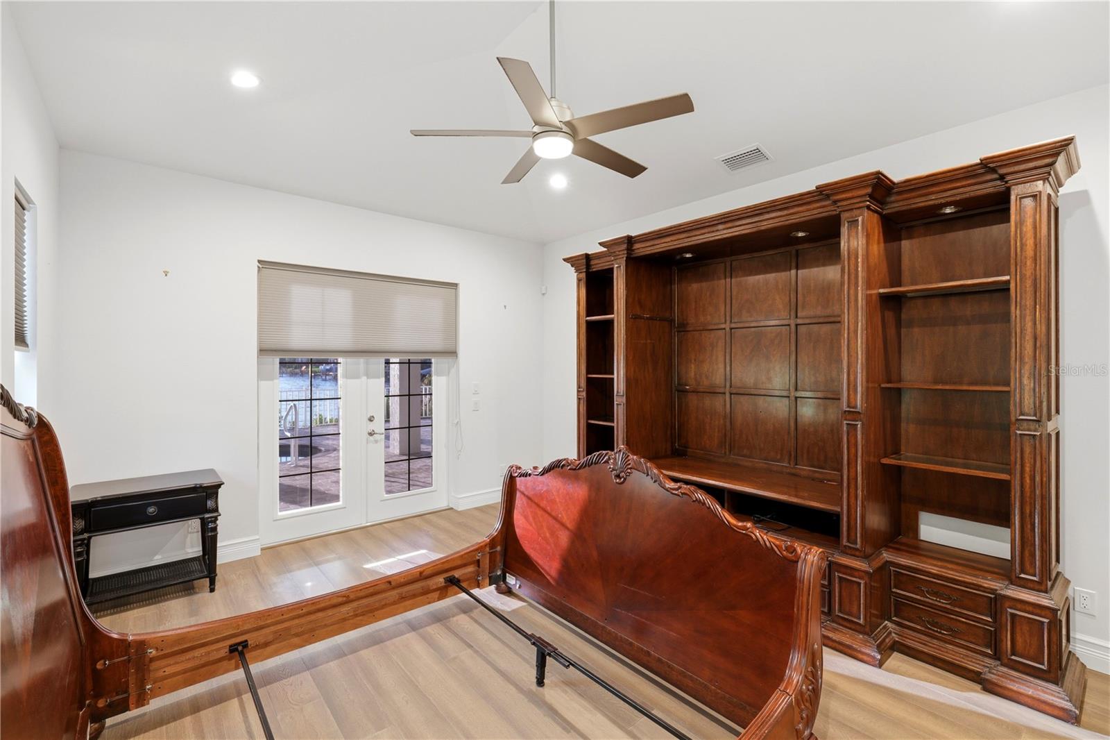 PUNTA GORDA ISLES SEC 04 - Residential