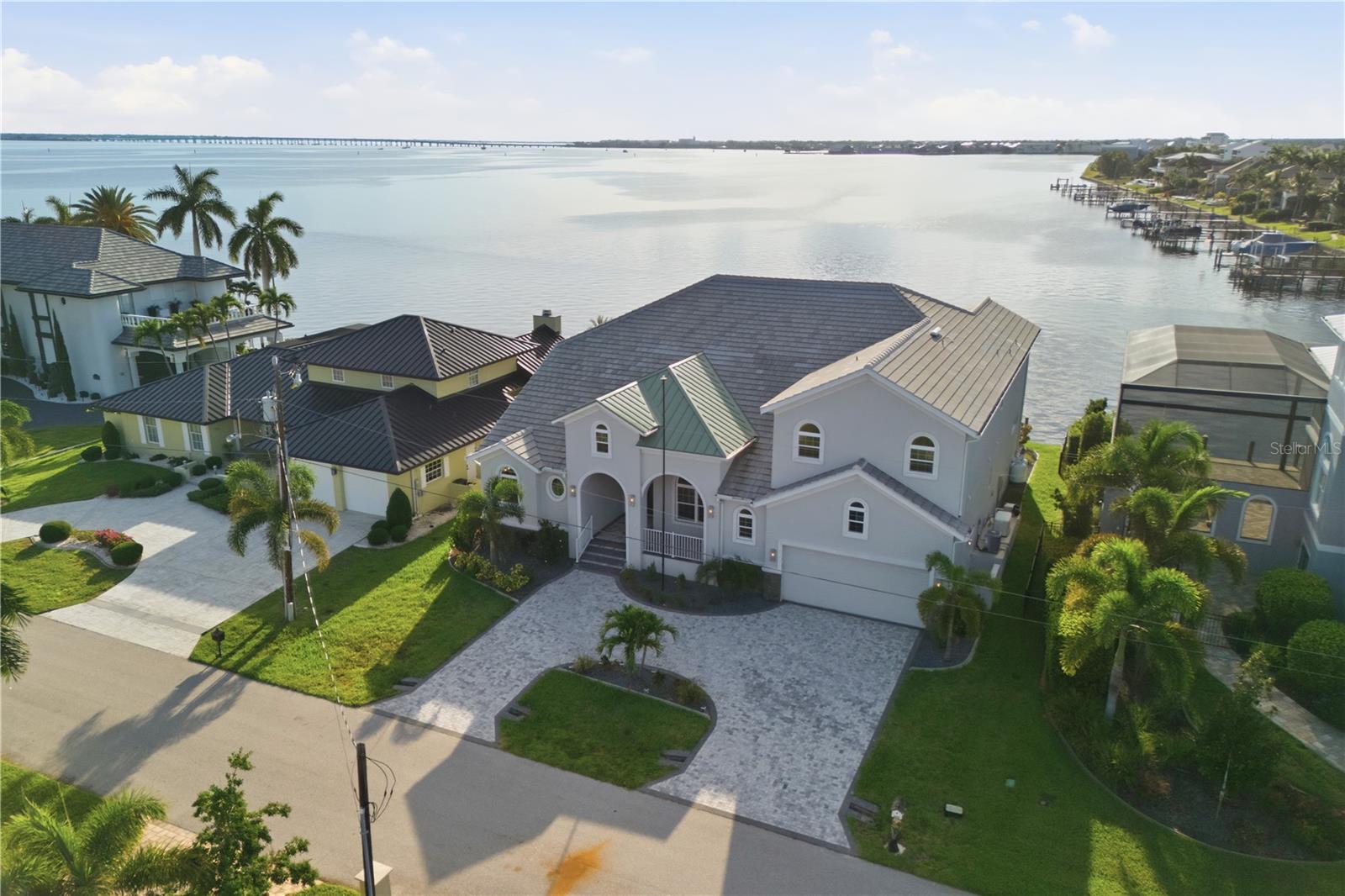PUNTA GORDA ISLES SEC 04 - Residential