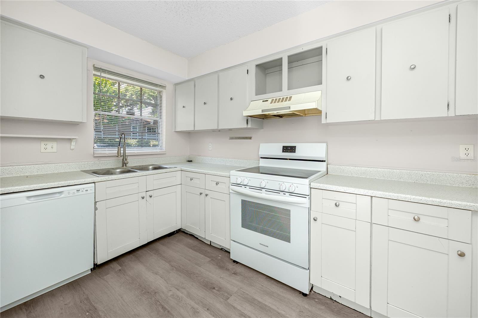 BAVARIAN VILLAGE PH II CONDO - Residential