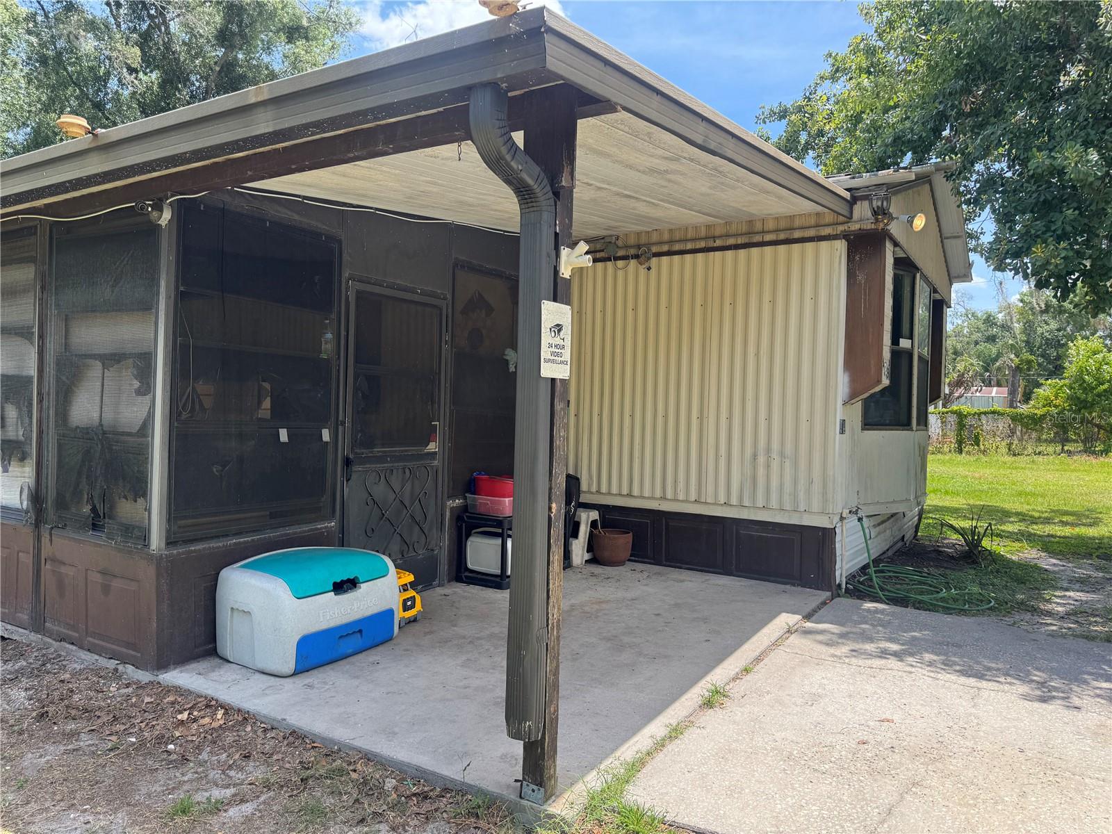 ROBINSON PINES - Residential