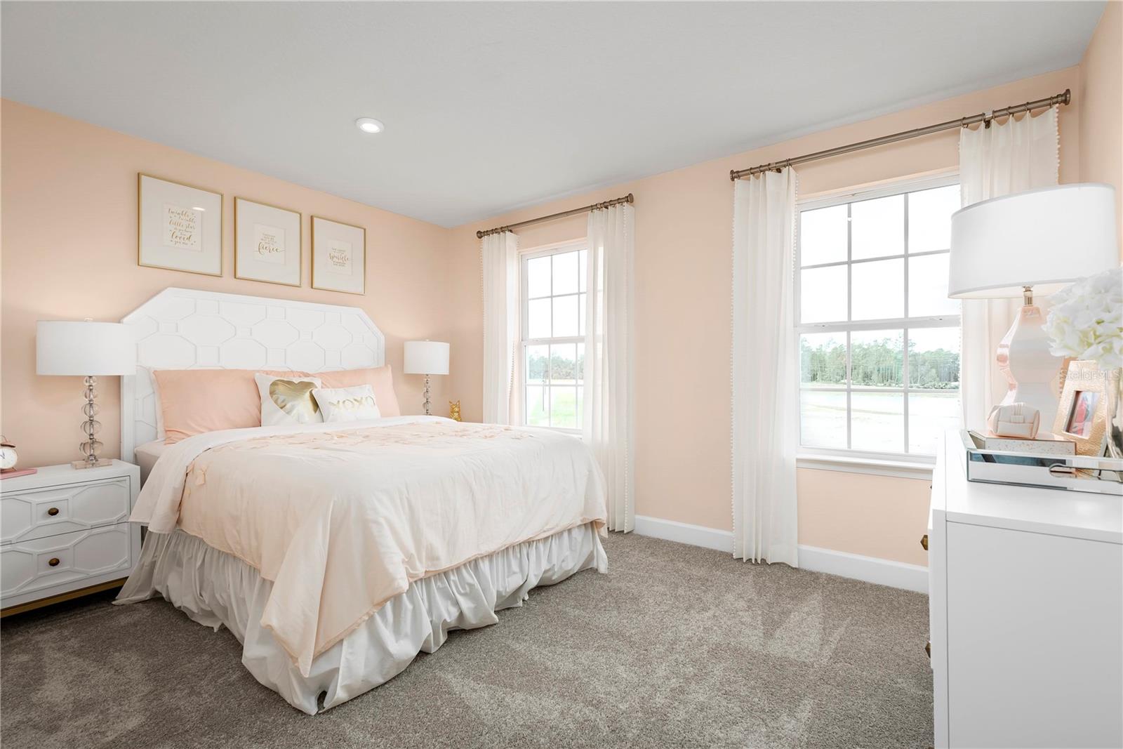 AVALON WOODS - Residential