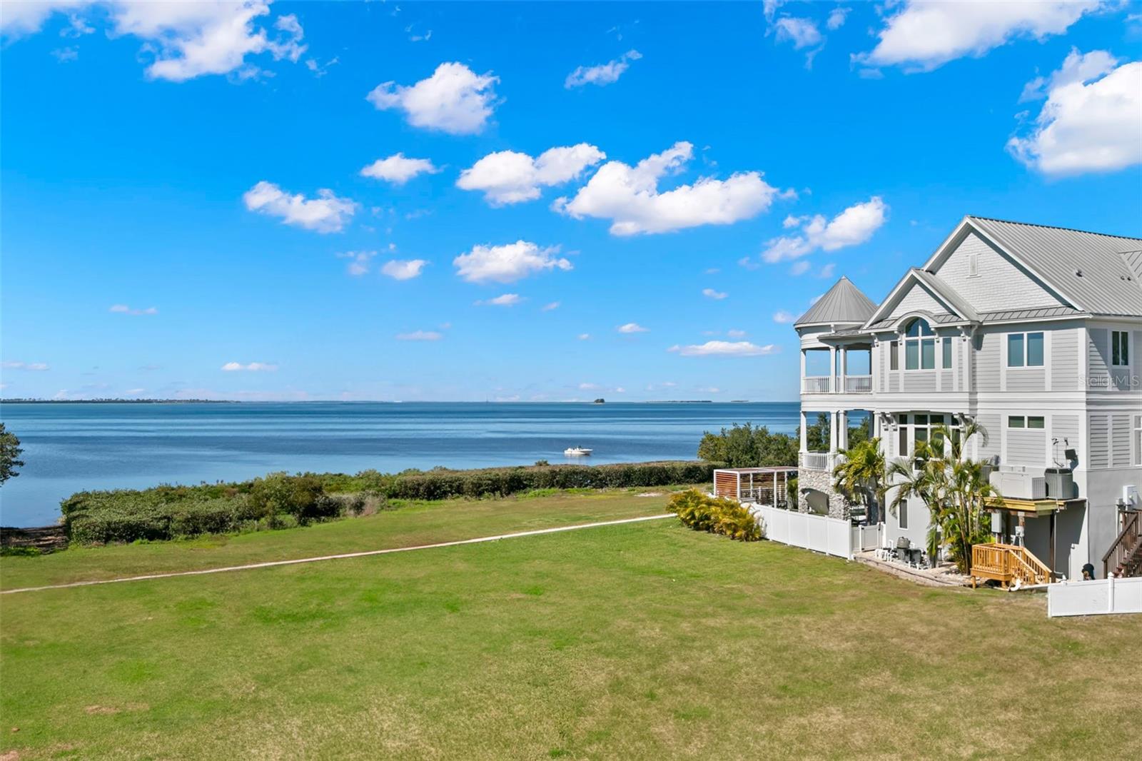CRYSTAL BEACH REV - Residential