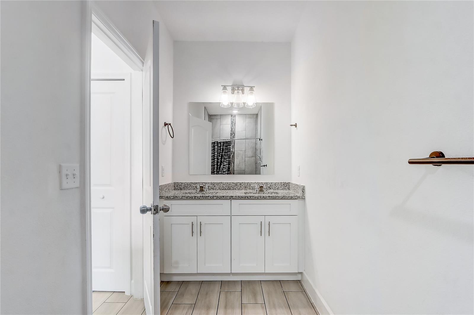 SILVER STAR TERRACE - Residential
