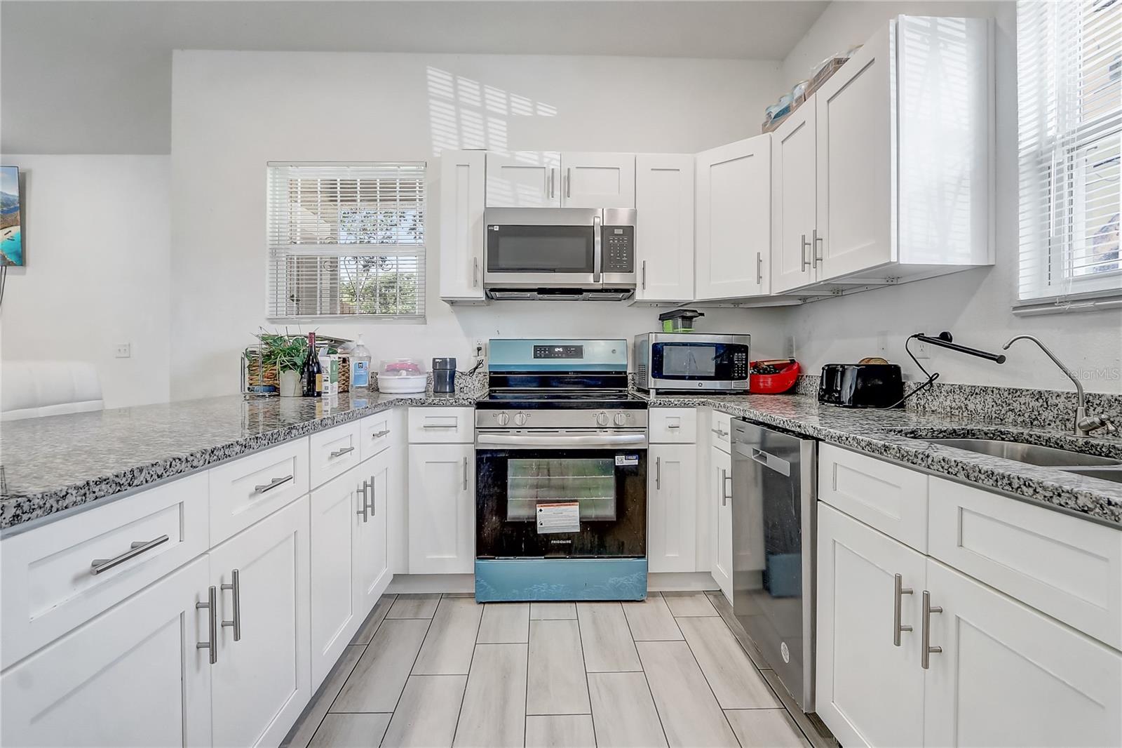 SILVER STAR TERRACE - Residential