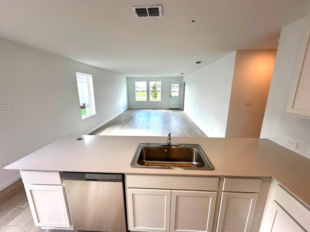 WESTVIEW POD B NBRHD 4 - Residential Lease