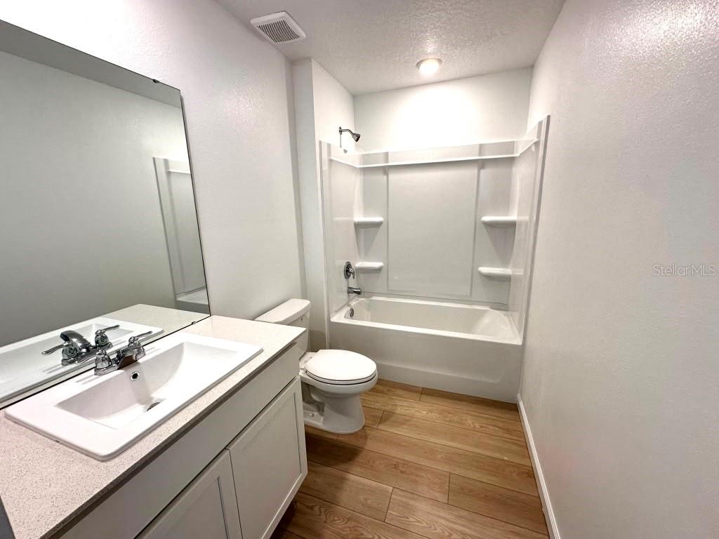 WESTVIEW POD B NBRHD 4 - Residential Lease