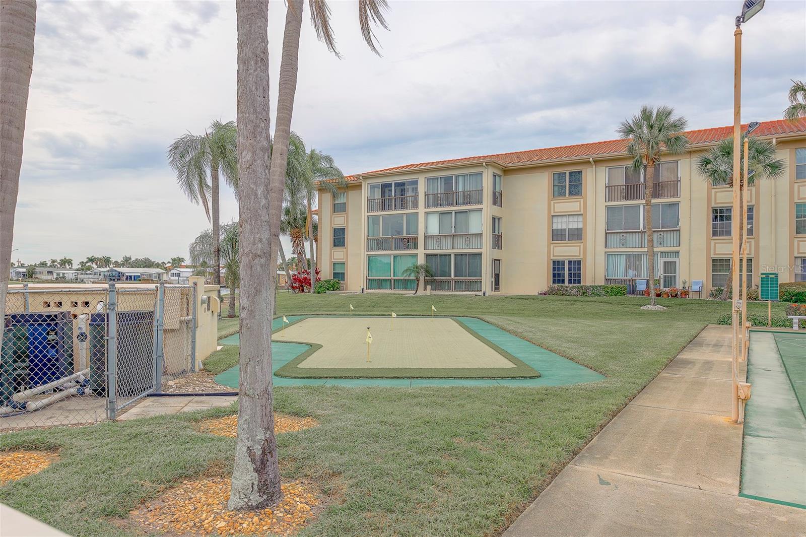 IMPERIAL COVE 9 - Residential Lease