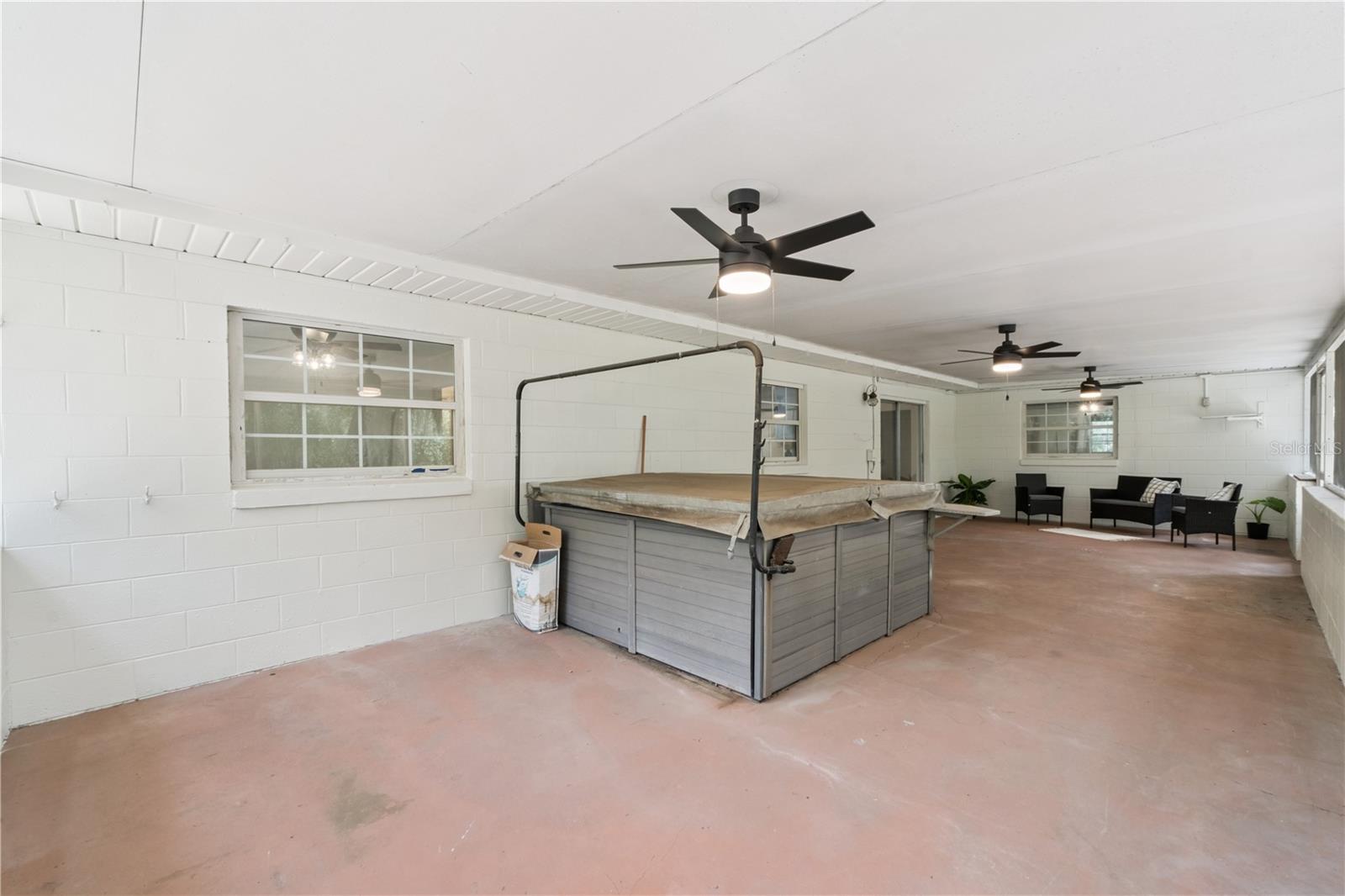 ACRES PALMETTO UNREC SUB - Residential