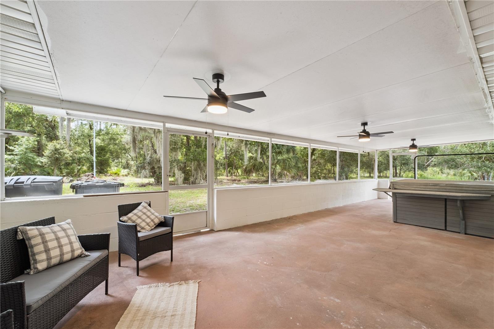ACRES PALMETTO UNREC SUB - Residential