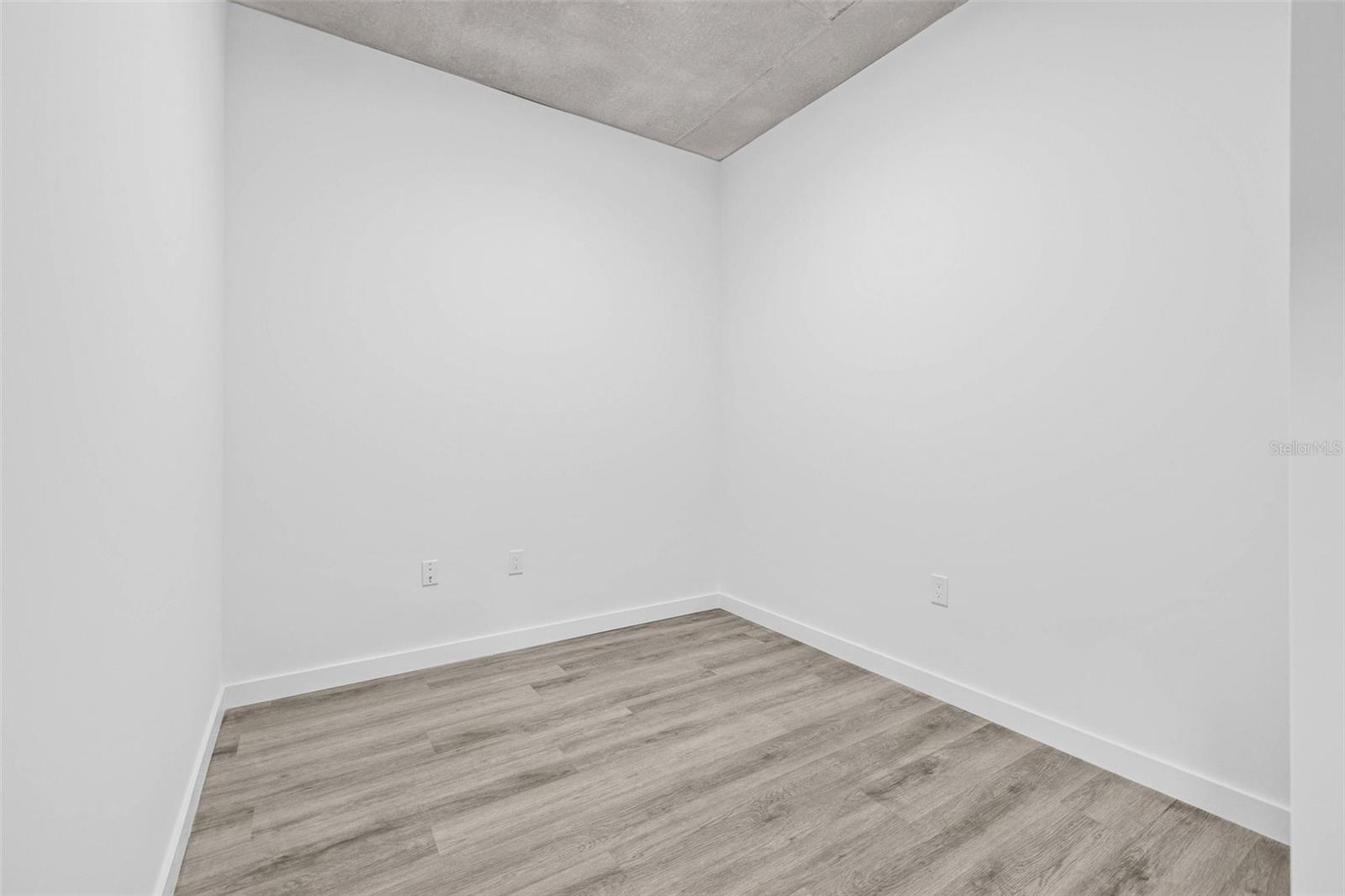 CARILLON TOWN CENTER - Residential Lease