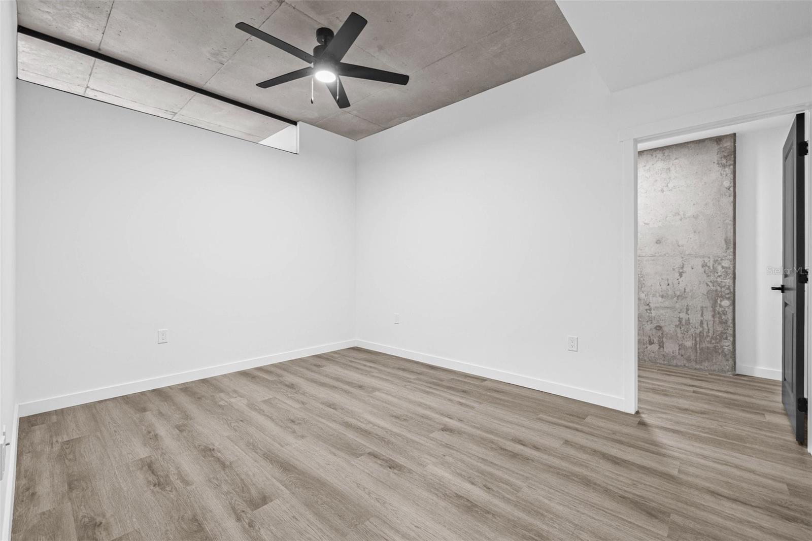 CARILLON TOWN CENTER - Residential Lease