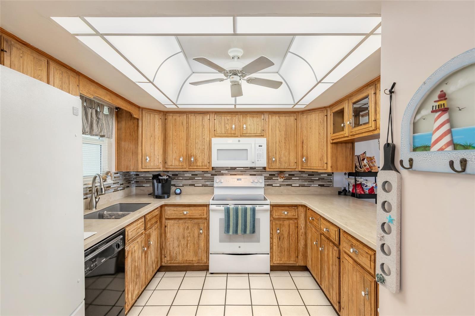 SURFSIDE CONDO - Residential