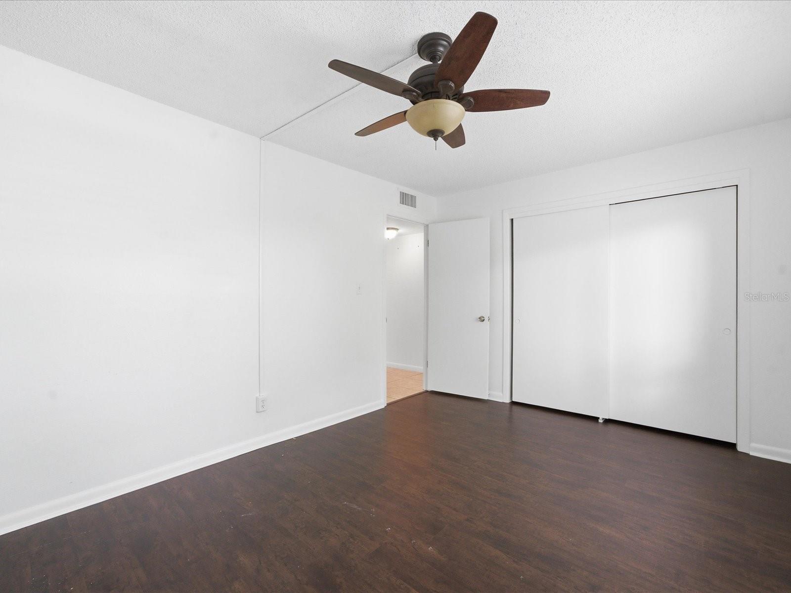 CARROLLWOOD VILLAGE GREENFIELD - Residential