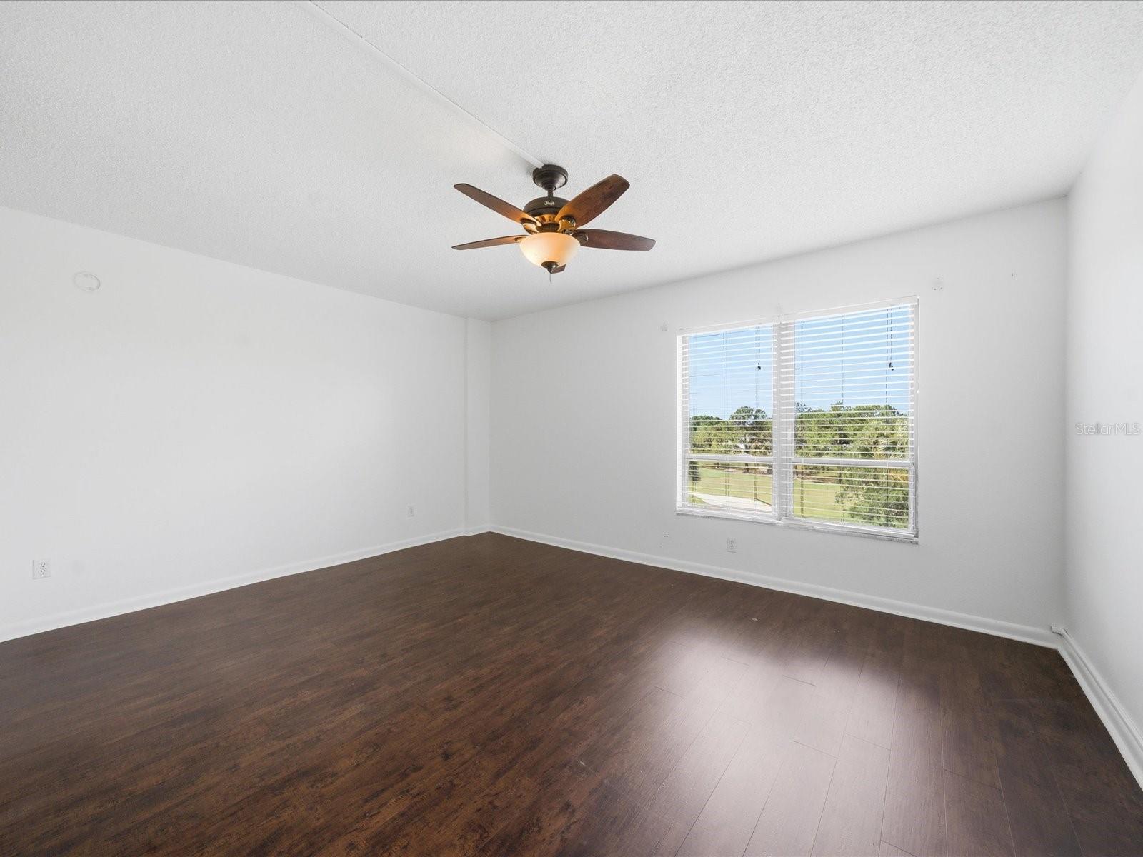 CARROLLWOOD VILLAGE GREENFIELD - Residential