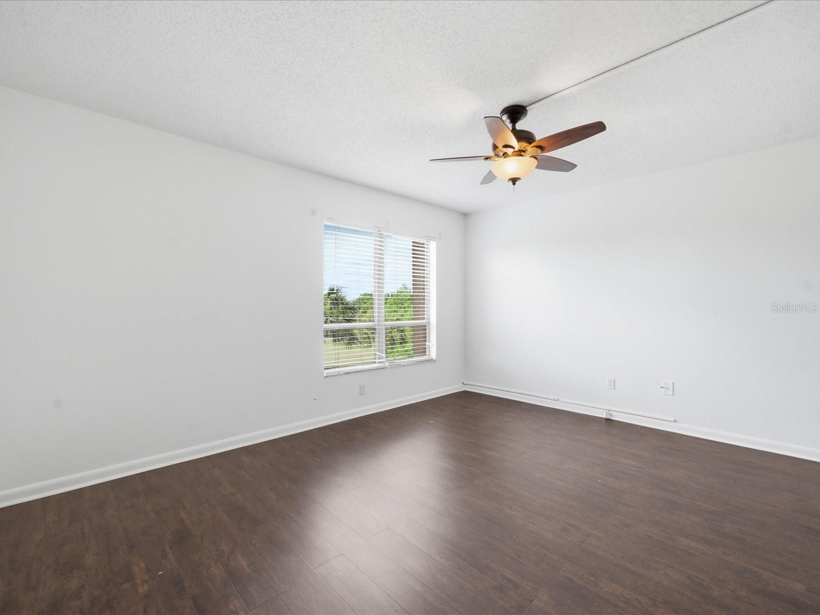 CARROLLWOOD VILLAGE GREENFIELD - Residential