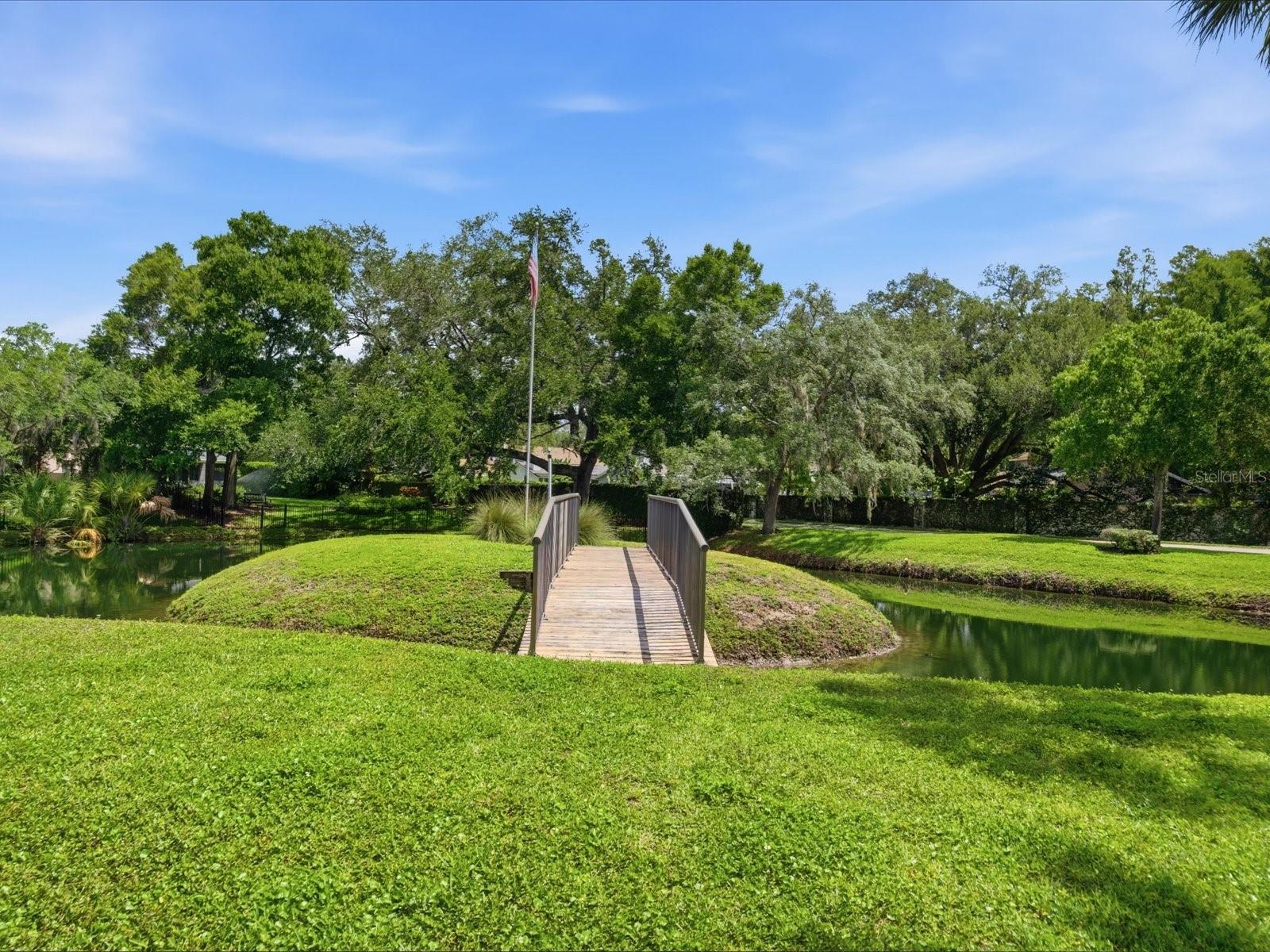 CARROLLWOOD VILLAGE GREENFIELD - Residential