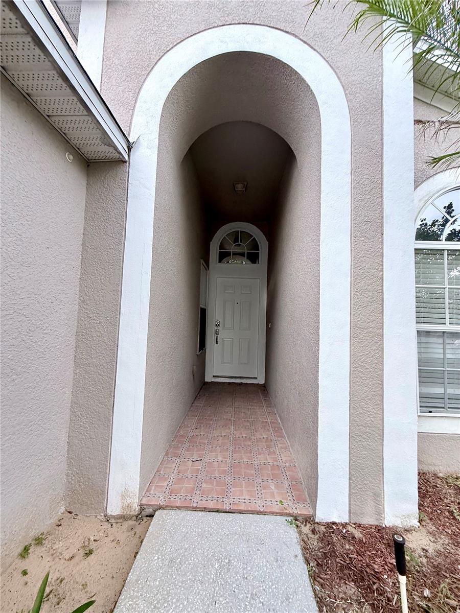 ROYAL RIDGE PH 03 - Residential Lease