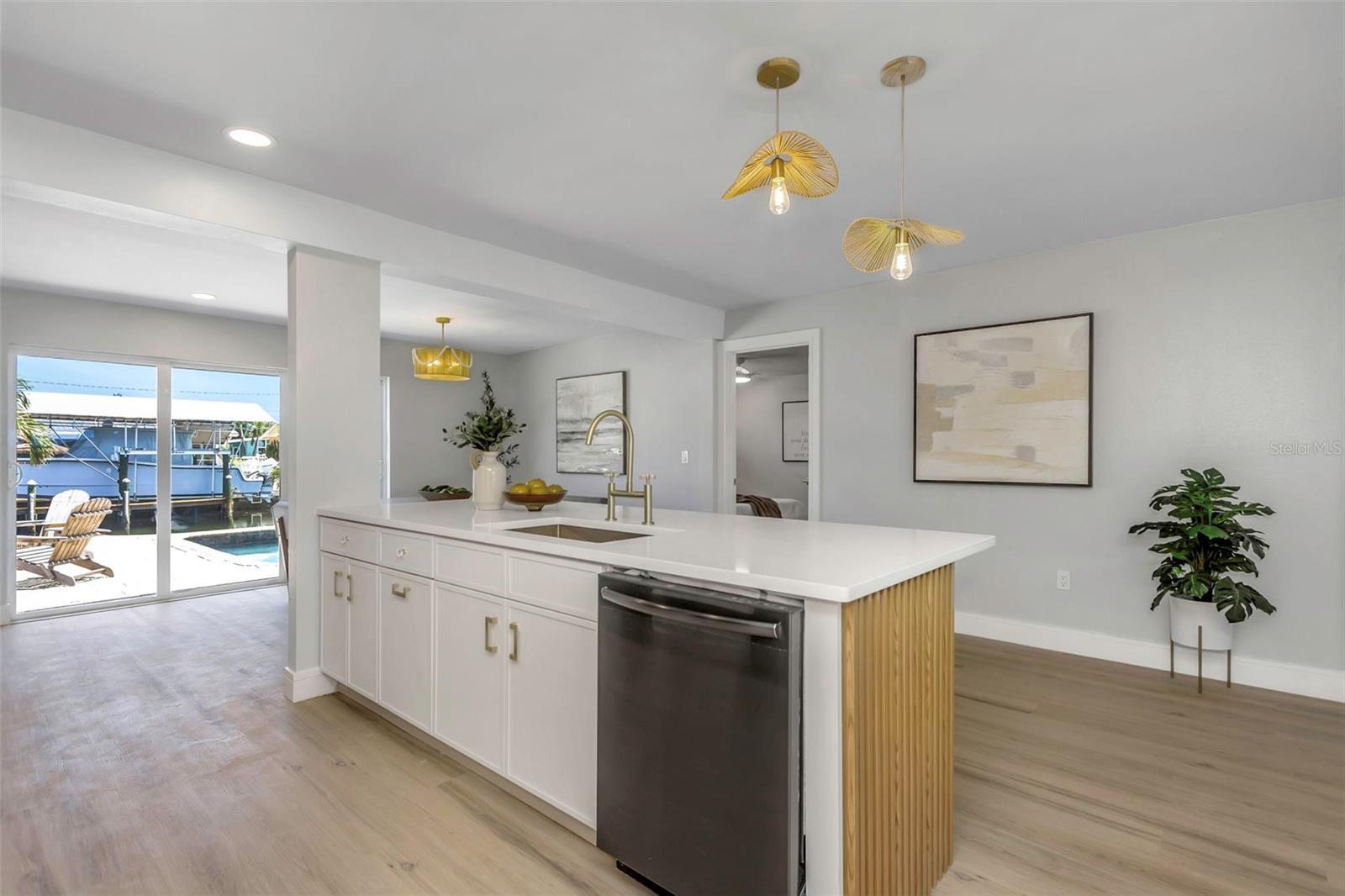 FLAMINGO CAY FIRST UNIT - Residential