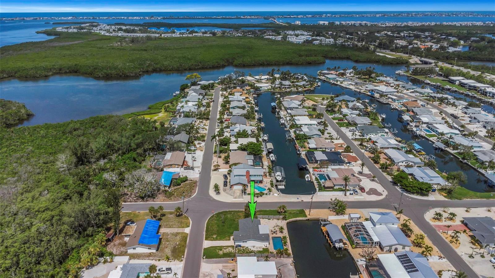 FLAMINGO CAY FIRST UNIT - Residential