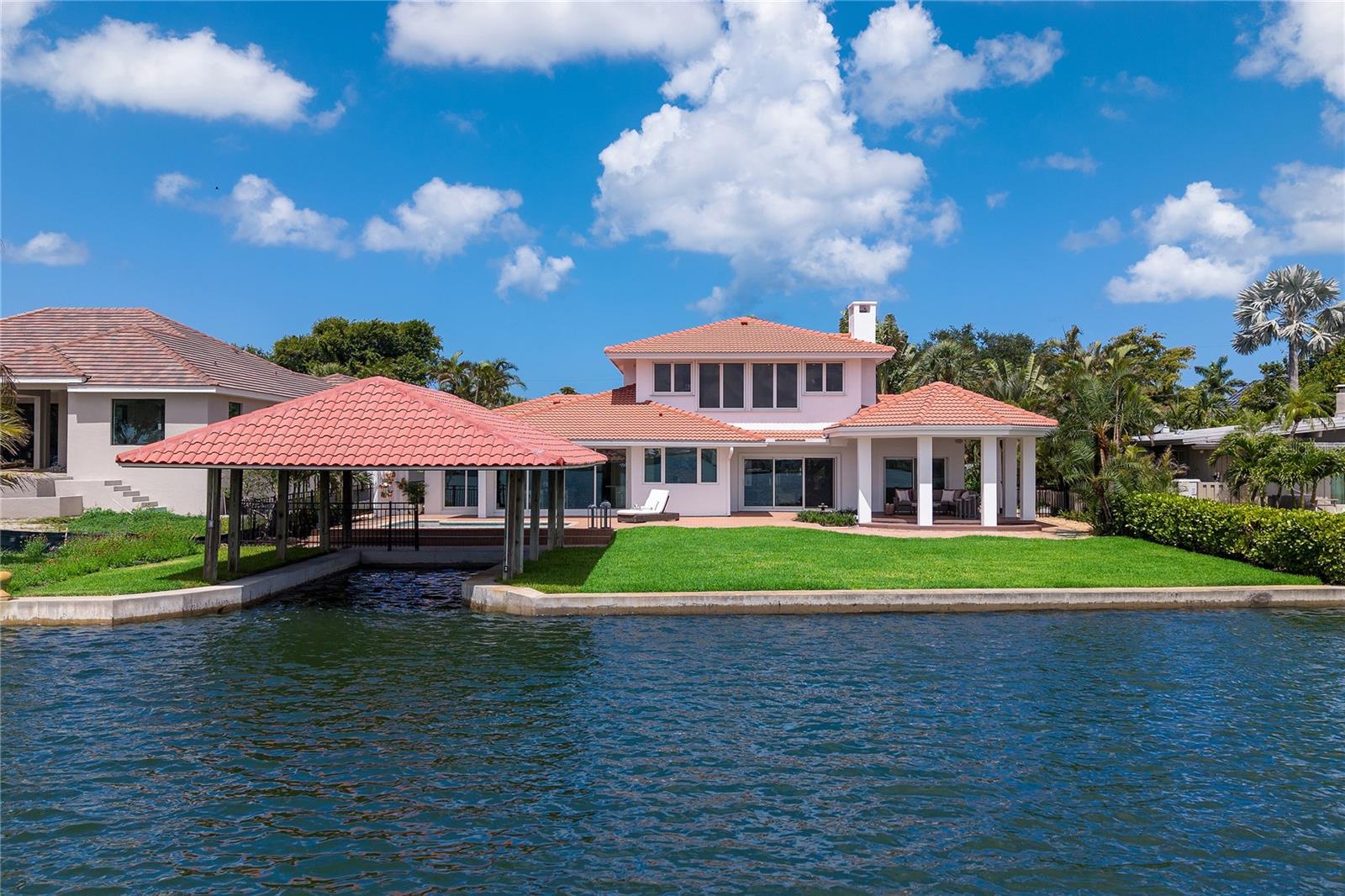 BAY SHORE ACRES - Residential