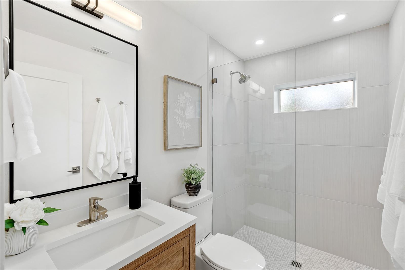 BAY SHORE ACRES - Residential