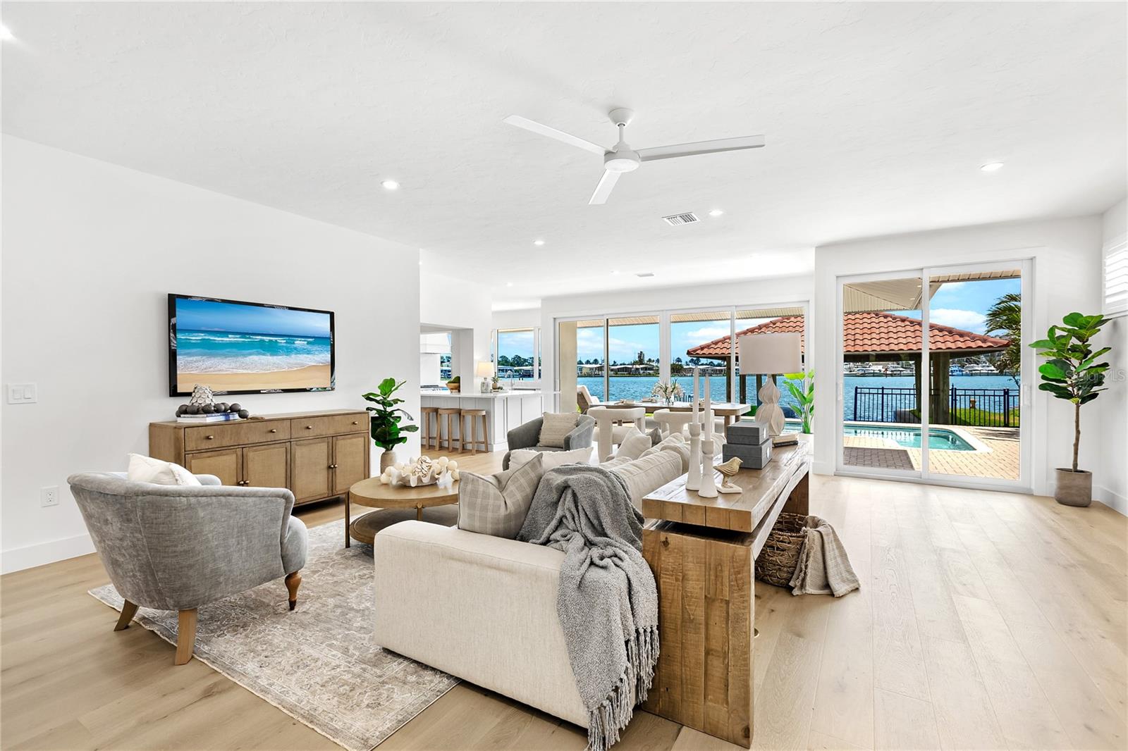 BAY SHORE ACRES - Residential