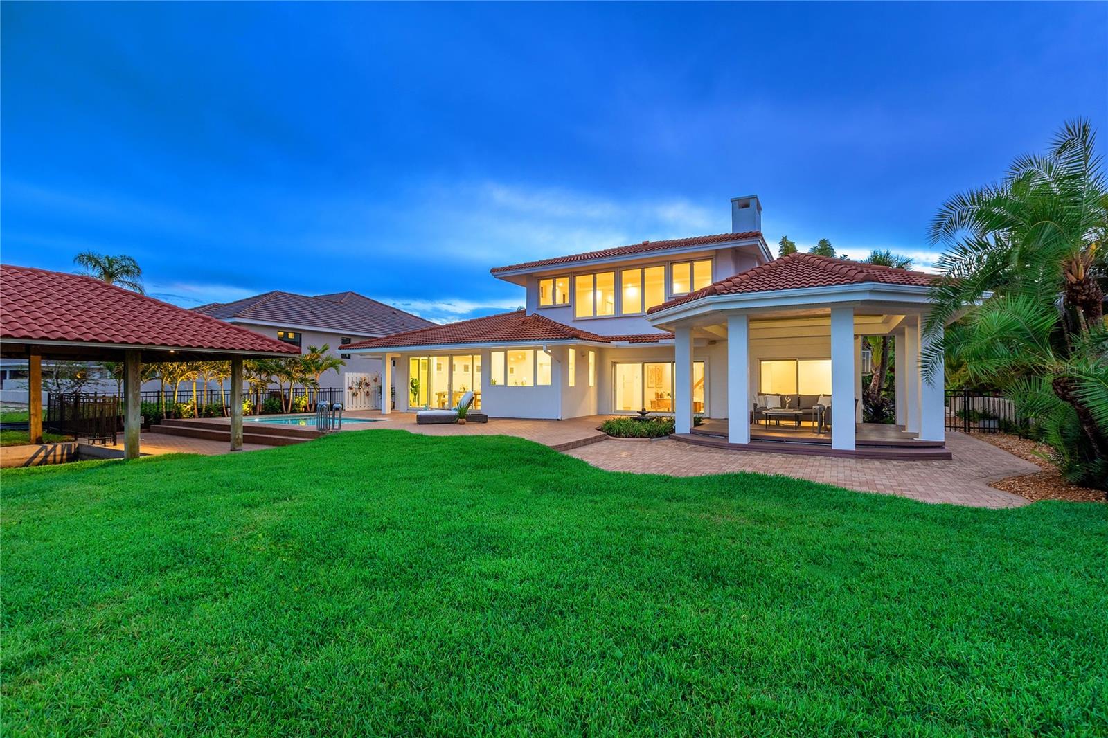 BAY SHORE ACRES - Residential