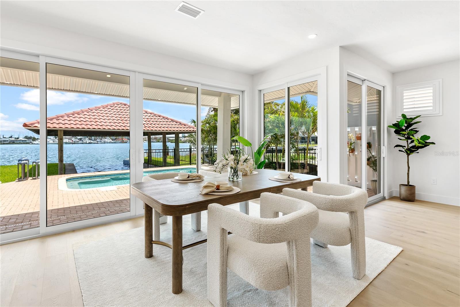 BAY SHORE ACRES - Residential