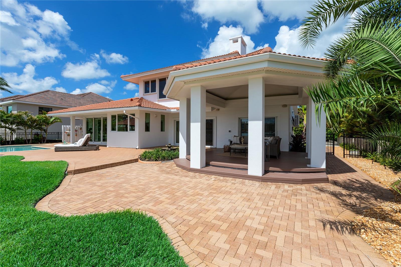 BAY SHORE ACRES - Residential