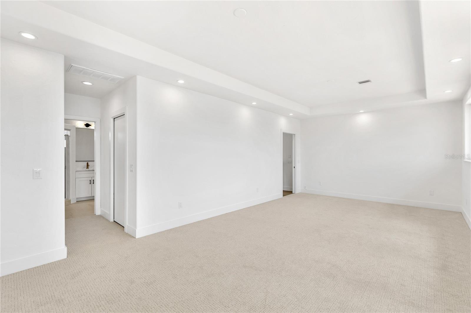 BAY SHORE ACRES - Residential