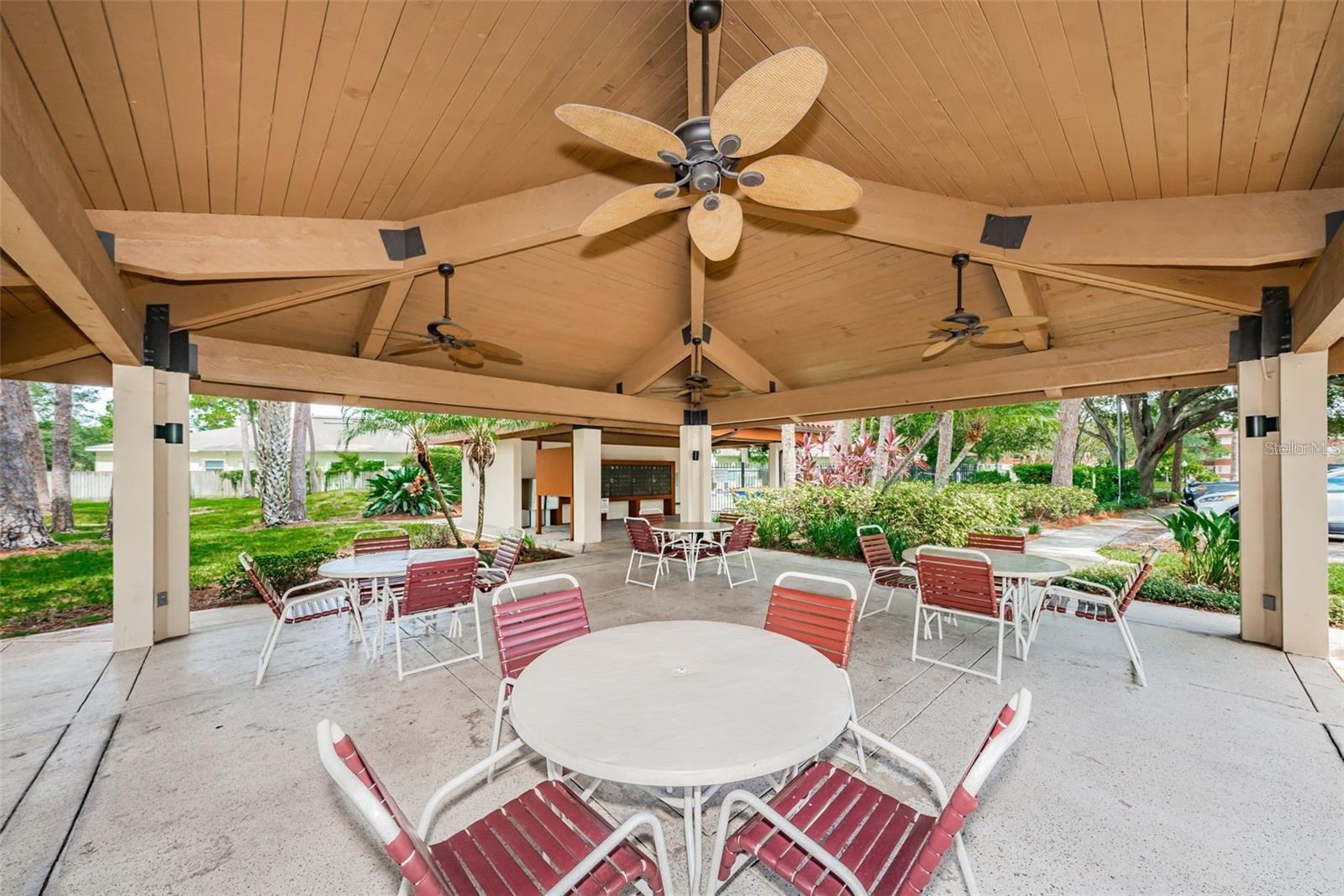 RUSTLEWOOD AT COUNTRYSIDE CONDO - Residential