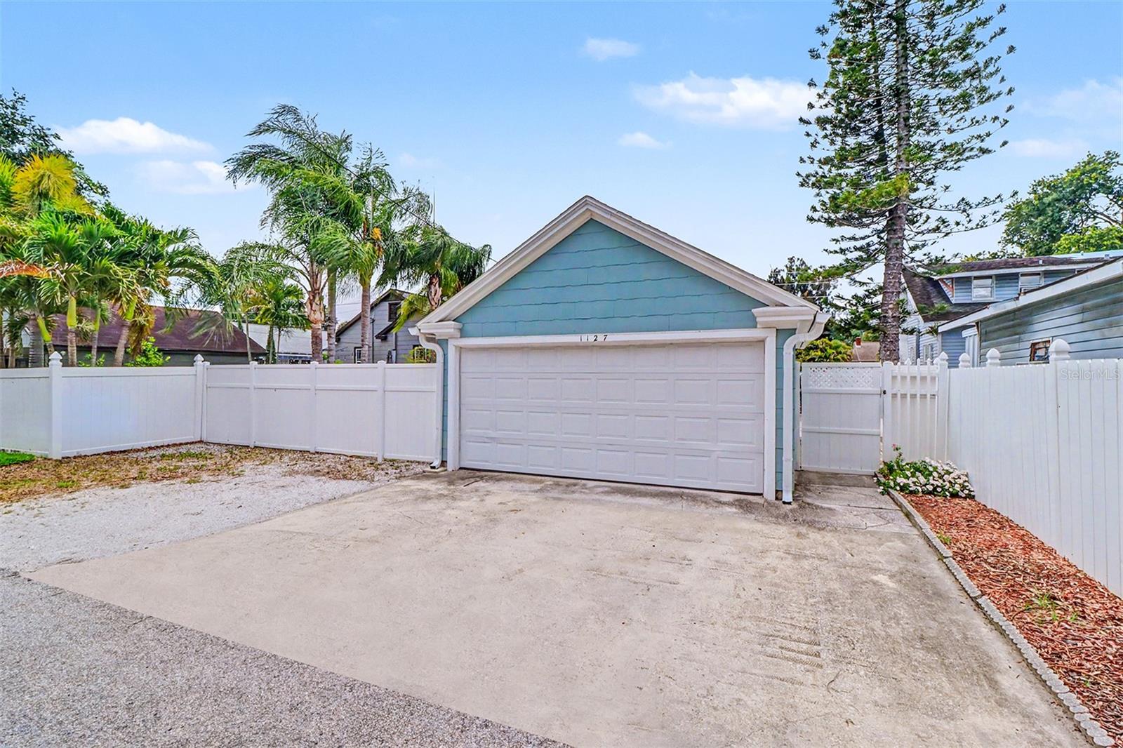 PINEWOOD - Residential